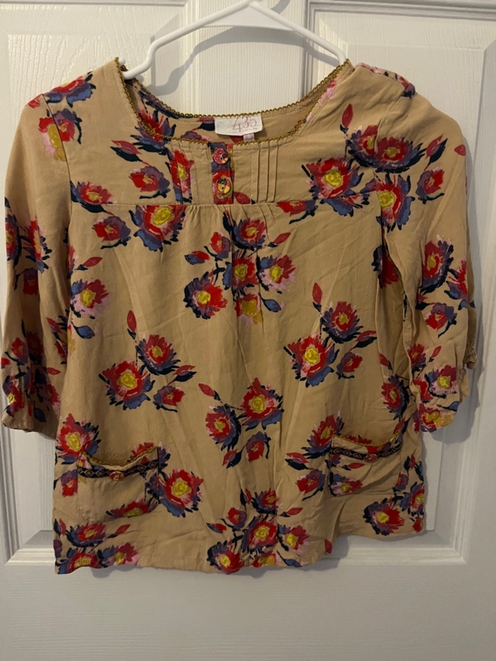 Matilda Jane Beige Floral Button-Front Top with Red & Blue Accents
